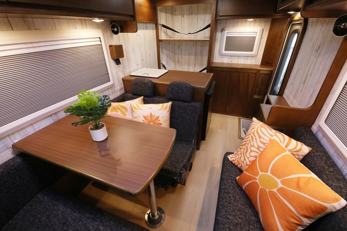 グレイス号　9人乗り♪4WDディーゼル♪画像