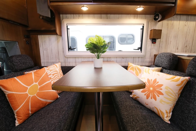 グレイス号　9人乗り♪4WDディーゼル♪画像