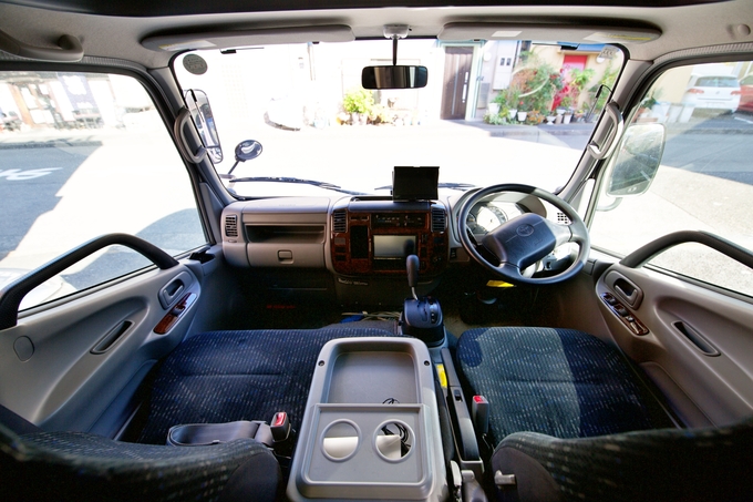 ルミエラ号　家庭用エアコン付♪フルフラットベッドで広々♪画像