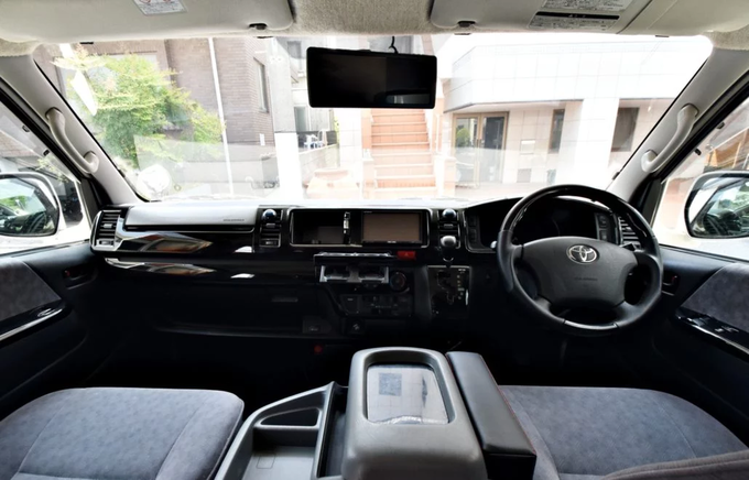ダーウィン号　希少車！！ラウンジ感漂うゴージャスな1台♪画像