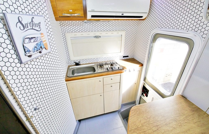 メモリーズ号　おしゃれな内装！空気清浄機付き！画像