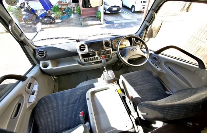 ブリーズ号　レンガとカモフラのイケてる車両♪画像